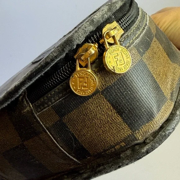 Vintage Fendi Pequin Coated Canvas Vanity Case - Picture 5 of 12